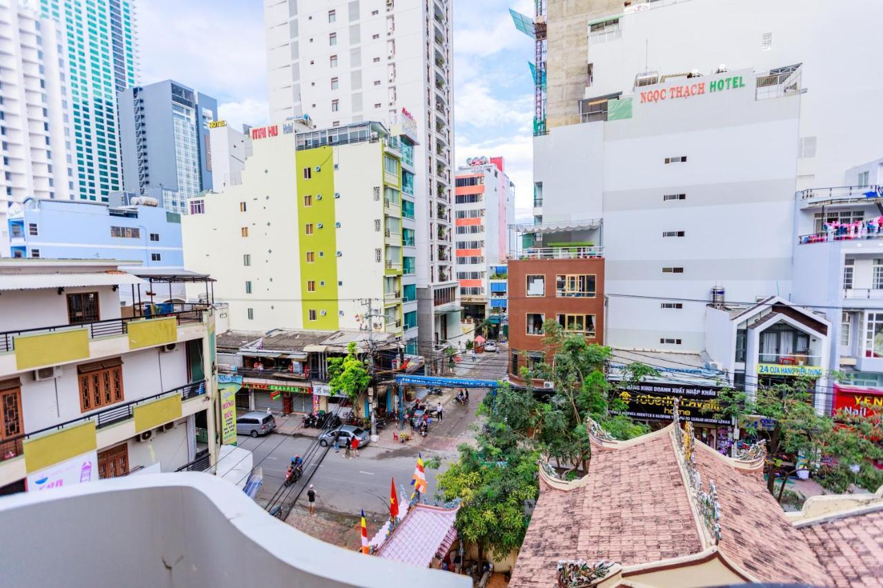 Boutique Hotel La Villa Nha Trang Buitenkant foto