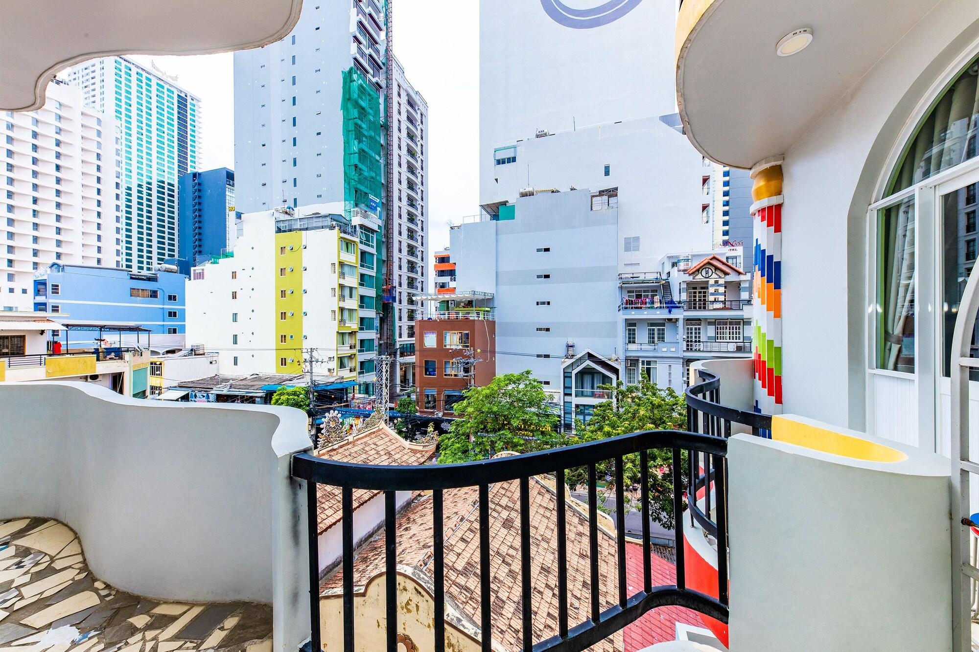 Boutique Hotel La Villa Nha Trang Buitenkant foto